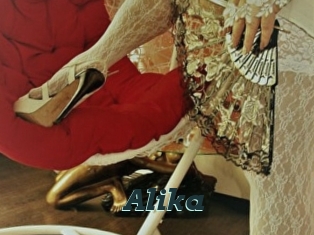 Alika Beurette infidele