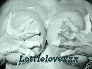 Lottielovexxx