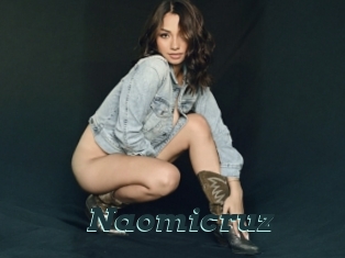 Naomicruz